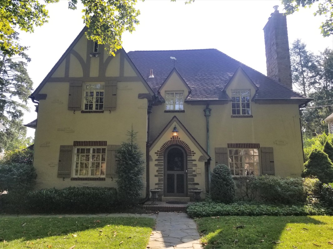 Exterior paint and Stucco repair/paint in Wynnewood PA before Taylor Painting Co could get to it.